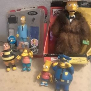 Collection items .Simpson's year  2000